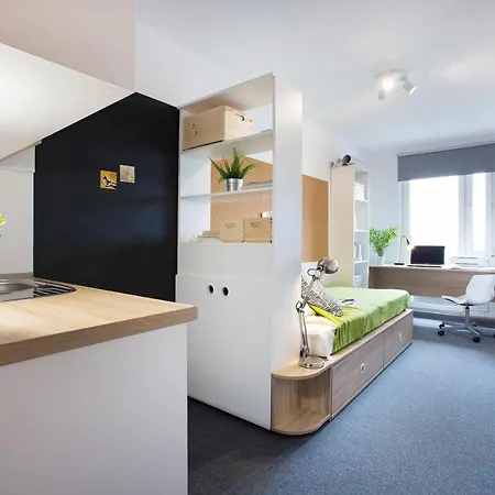 Chillout Dorm By Bookinghost Apartahotel Poznan