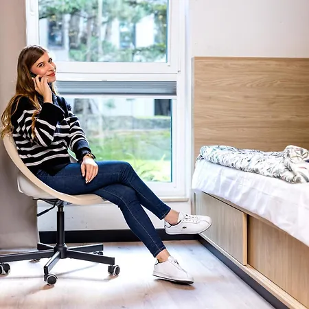 Chillout Dorm By Bookinghost Aparthotel Poznaň